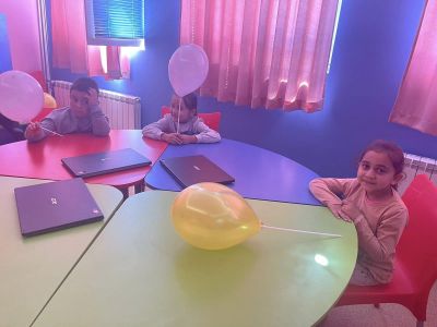 Децата от група "Калинки" на гости в Об "Христо Ботев" 2