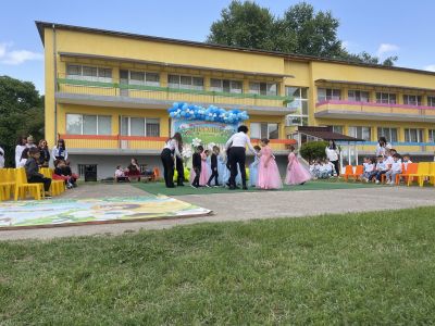 Пролетен празник  - ДГ Пролет - Дъбница