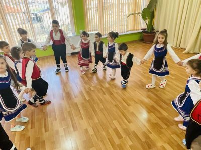 Надиграване - ДГ Пролет - Дъбница