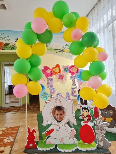 Боядисваме яйца  - ДГ Пролет - Дъбница