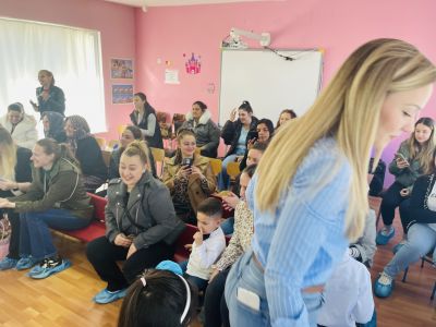 Празника на МАМА 2025г - ДГ Пролет - Дъбница