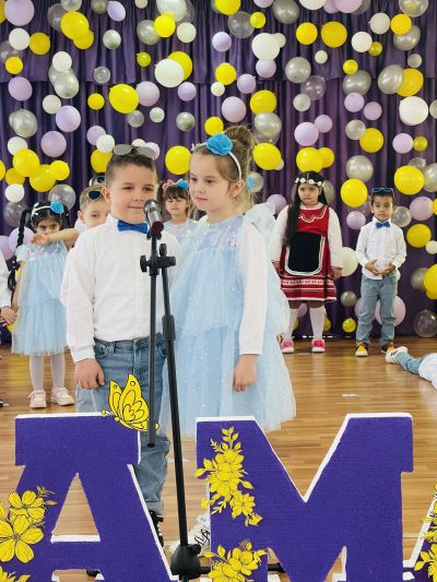 Празника на МАМА 2025г - ДГ Пролет - Дъбница