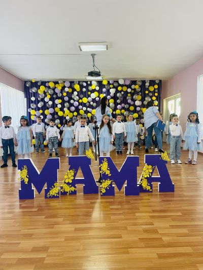 Празника на МАМА 2025г - ДГ Пролет - Дъбница