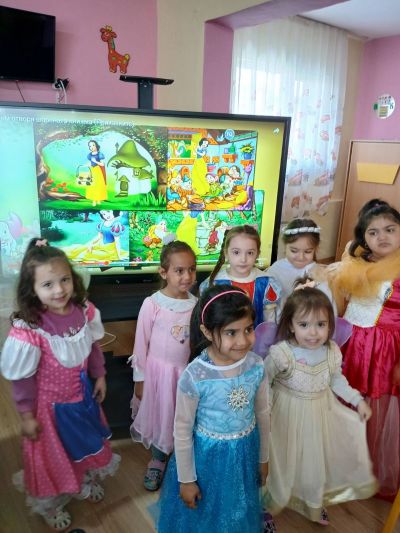 Парад на приказните герой  - ДГ Пролет - Дъбница