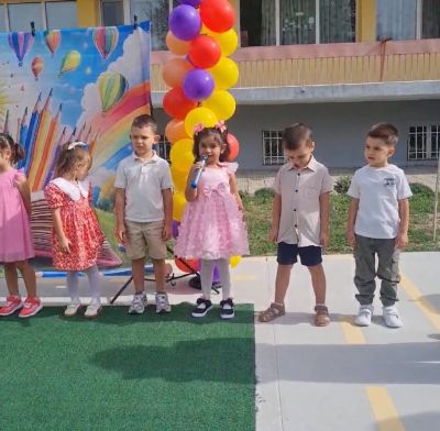Празник за посрещане на децата . - ДГ Пролет - Дъбница