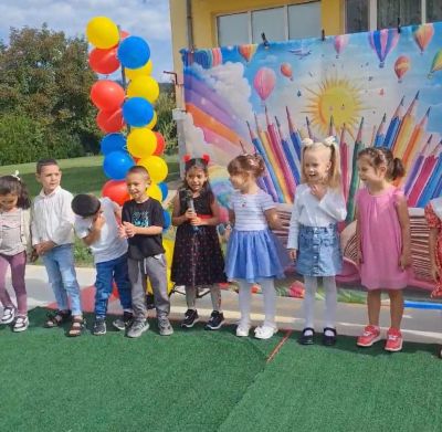 Празник за посрещане на децата . - ДГ Пролет - Дъбница